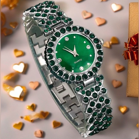 Elegant Green Rhinestone Hearts & Silver Women's Jewelry Set of 5- Quartz Watch - Picture 4 of 8